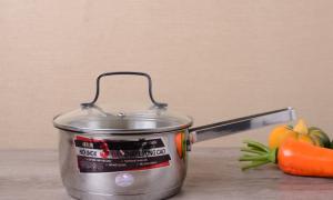 Để công cuộc vào bếp của chị em trở nên nhàn tênh, hãy kết thân với 'trợ thủ' có giá dưới 200K này!