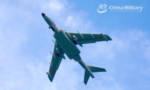 Máy bay ném bom Trung Quốc lộ điểm yếu khi tuần tra cùng Nga
