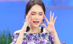 Admin  đăng bài đóng group anti Hương Giang bị phát hiện lỗi chính tả, dấu câu y hệt nàng hậu