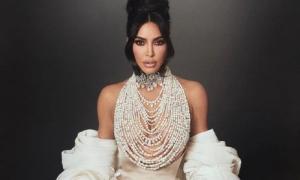 Kim Kardashian tham gia lớp học diễn xuất, nỗ lực trở thành diễn viên
