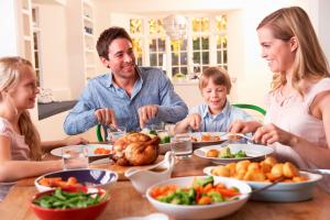 Ăn nhiều bữa nhỏ hay 3 bữa lớn tốt hơn cho sức khỏe?